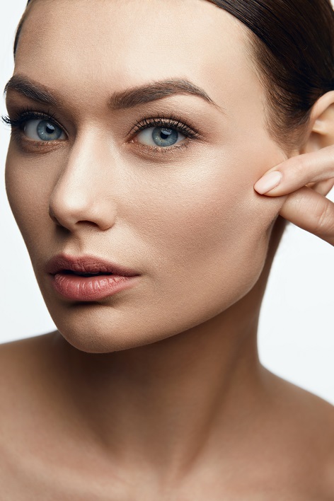 Desaron® Plus PHE – Innovative Anti-Aging Care with Collagen and Hyaluronic Acid