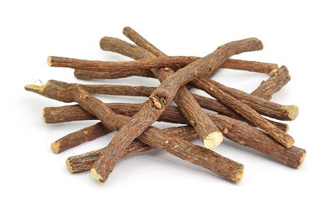 ViaPure® Licorice White- Hochveredelter Wirkstoff, der die Melaninproduktion hemmt und den Hautton aufhellt. ViaPure® Licorice White- Hochveredelter Wirkstoff, der die Melaninproduktion hemmt und den Hautton aufhellt.